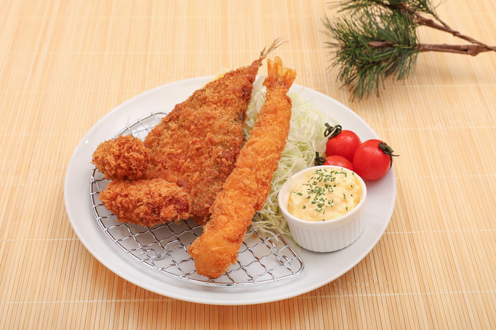 ジャンルにとらわれない多彩な料理